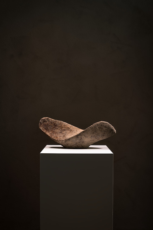 Anamnesis: 4 7” x 18” x 5”