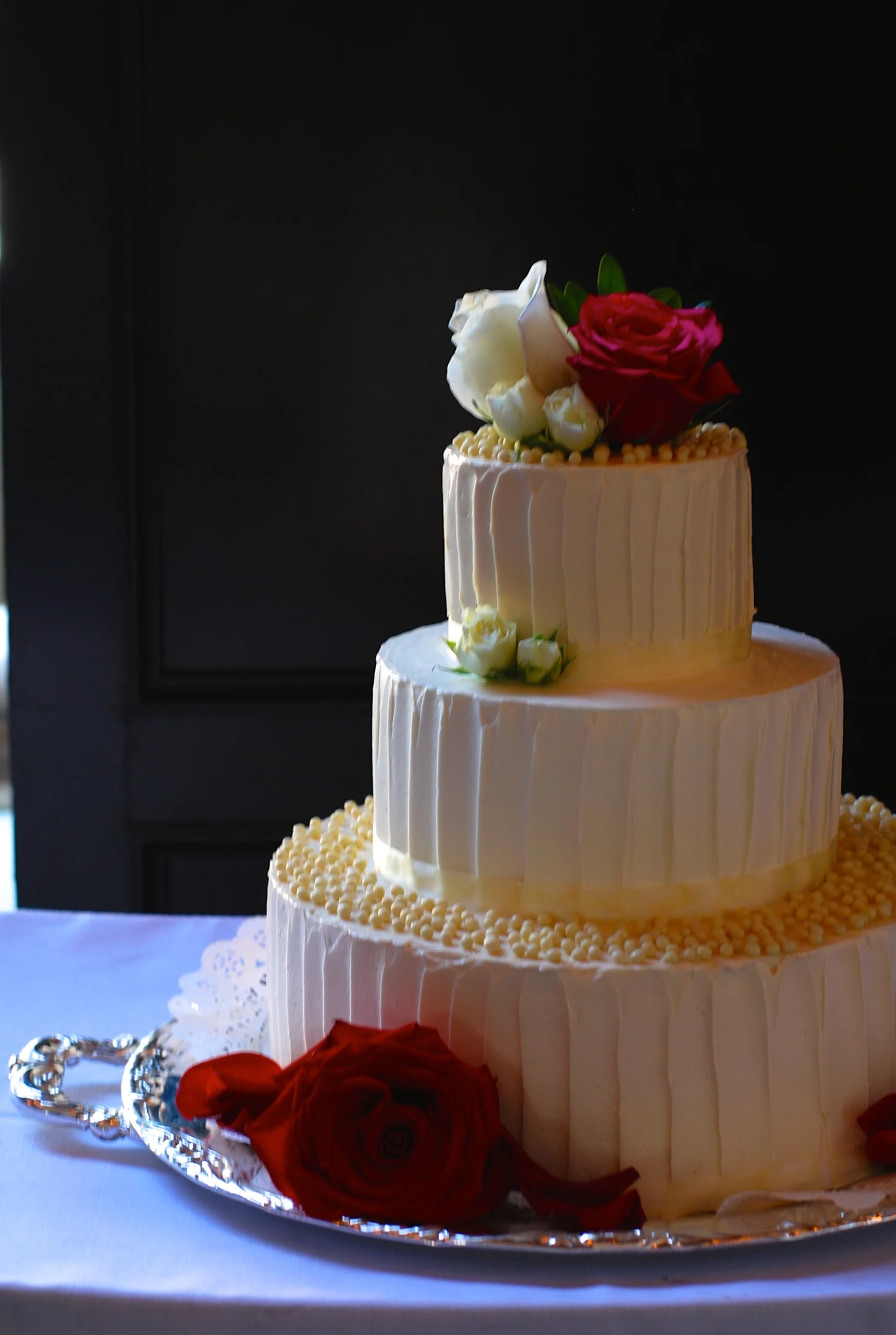 We make wedding cakes too...