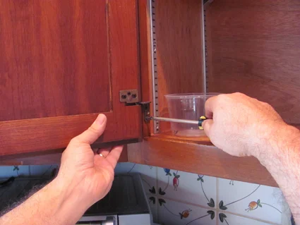 paint-cabinets-1.jpg