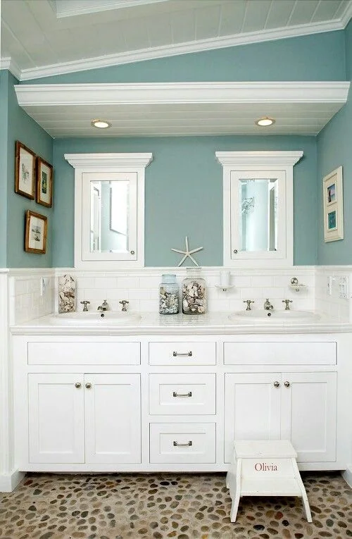 bathroom bliss.jpg