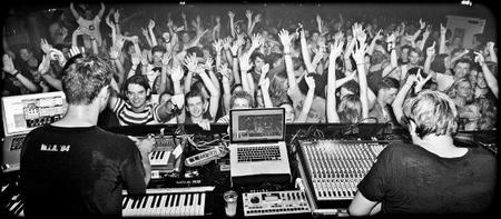 P sychedelic Techno