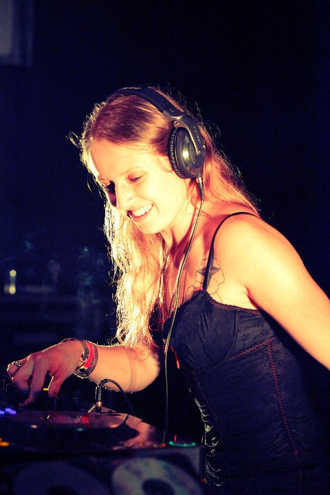 Dj anya.jpg