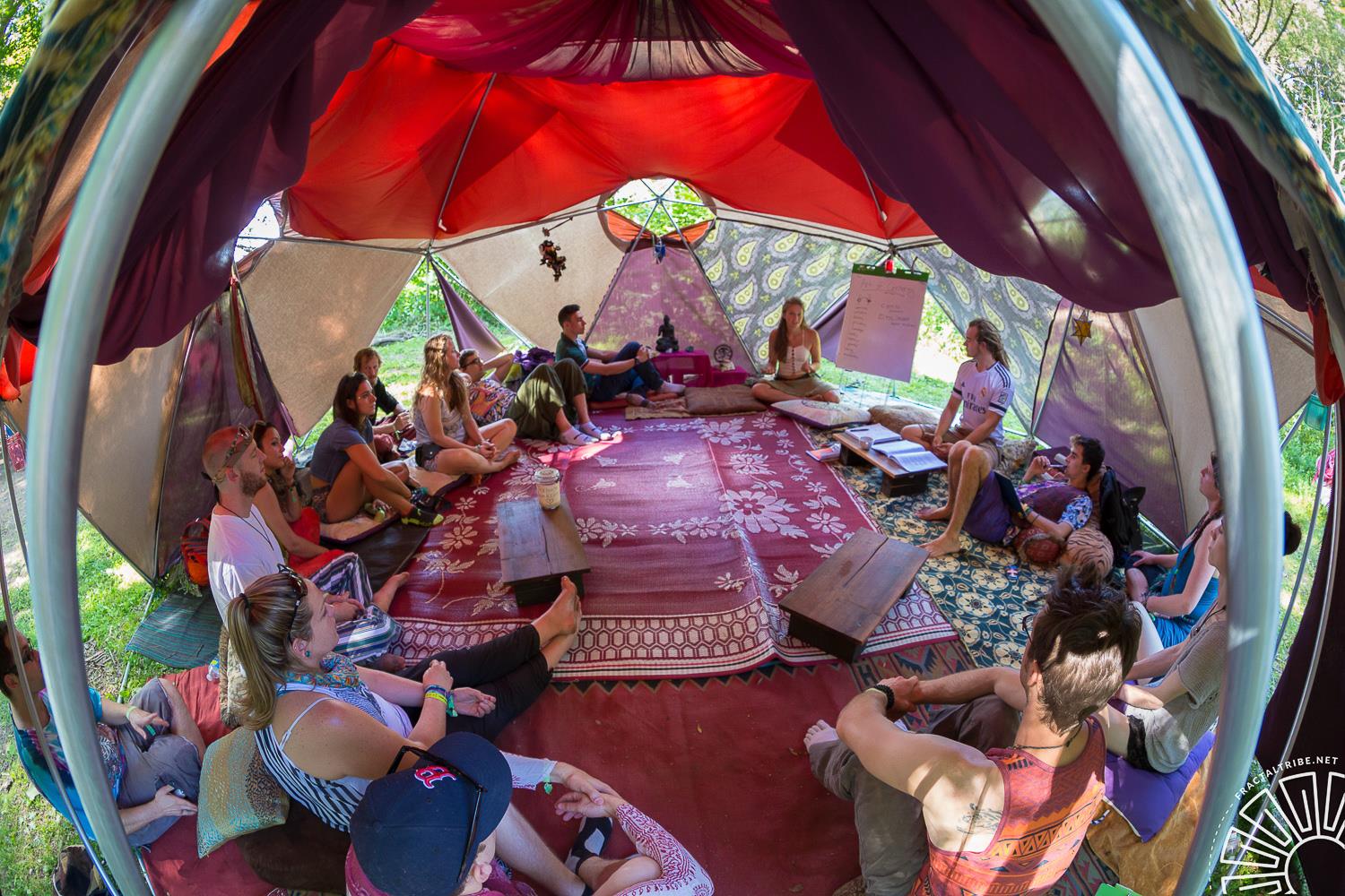 Tea Lounge Fractalfest Kyle 5.jpg