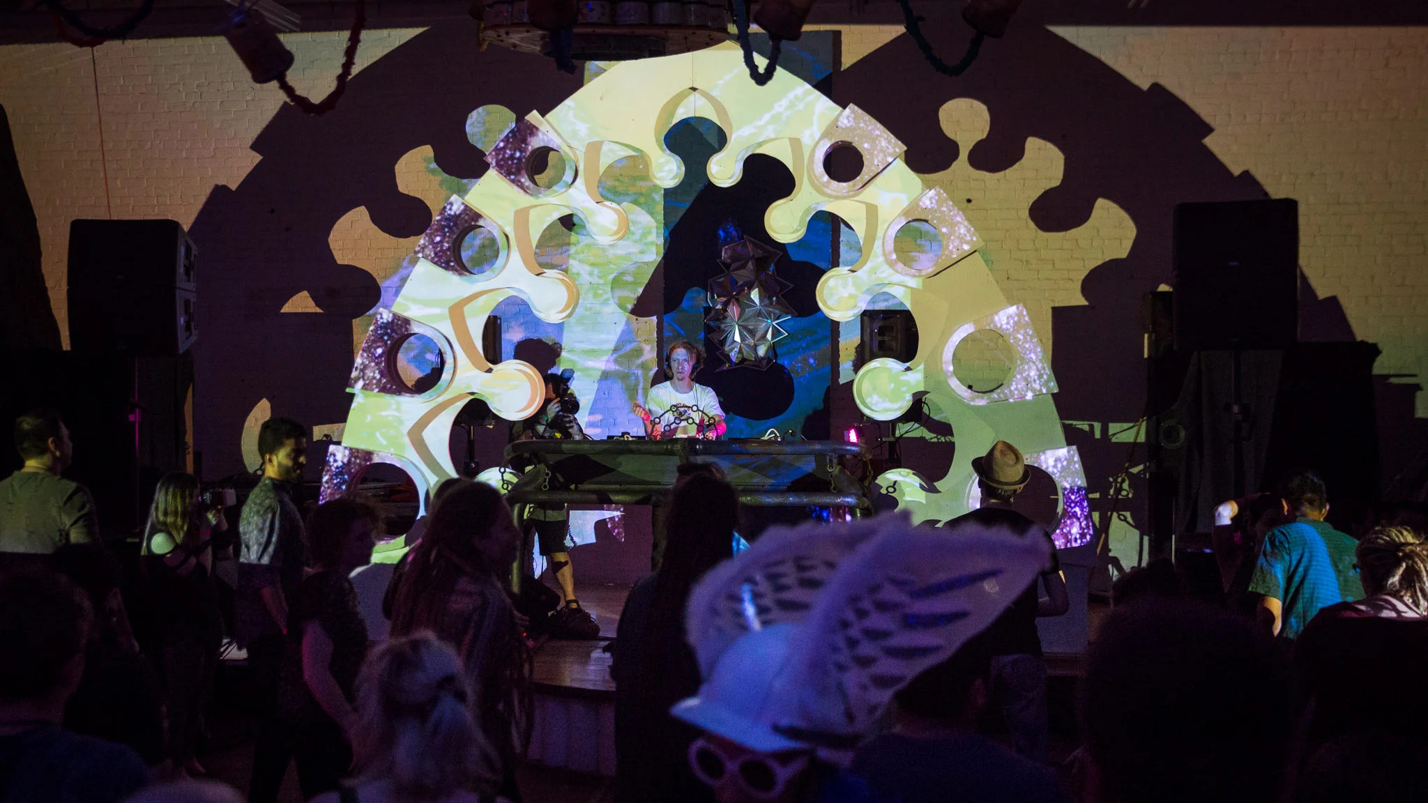 ScorpGlorp_0579-Madhatter-WEB.jpg