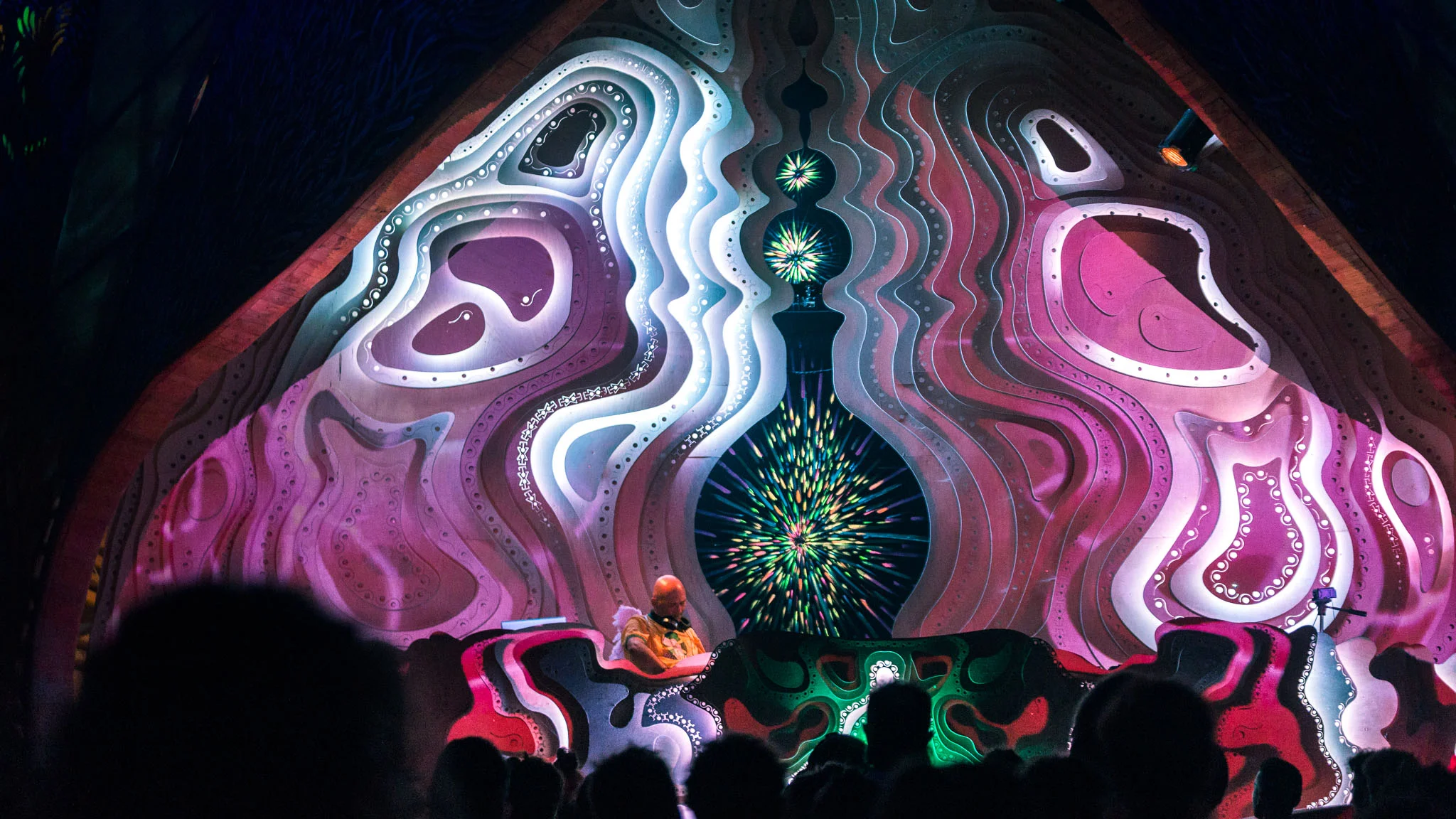 Ozora18_0310-WEB.jpg