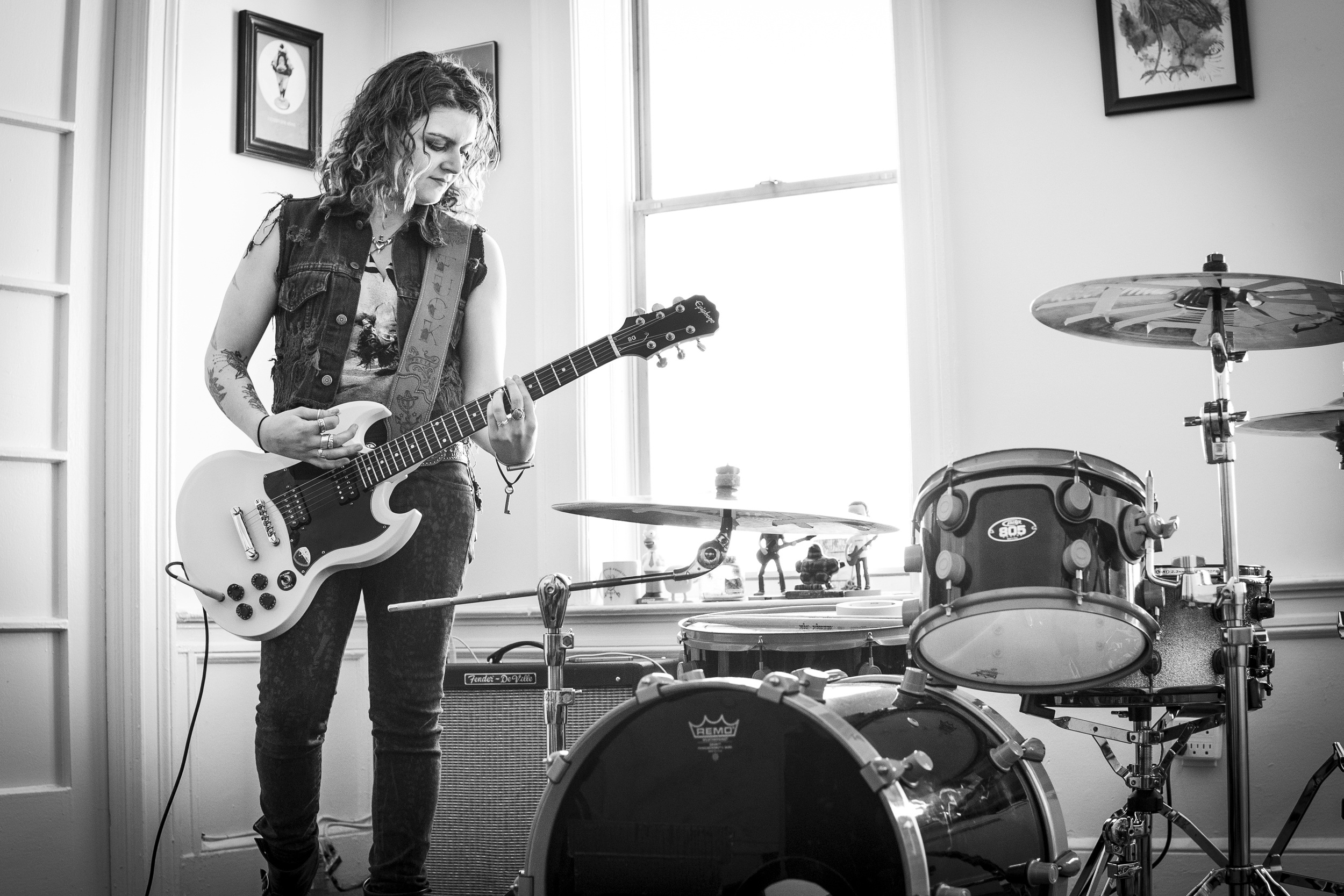 Freya Wilcox & The Howl