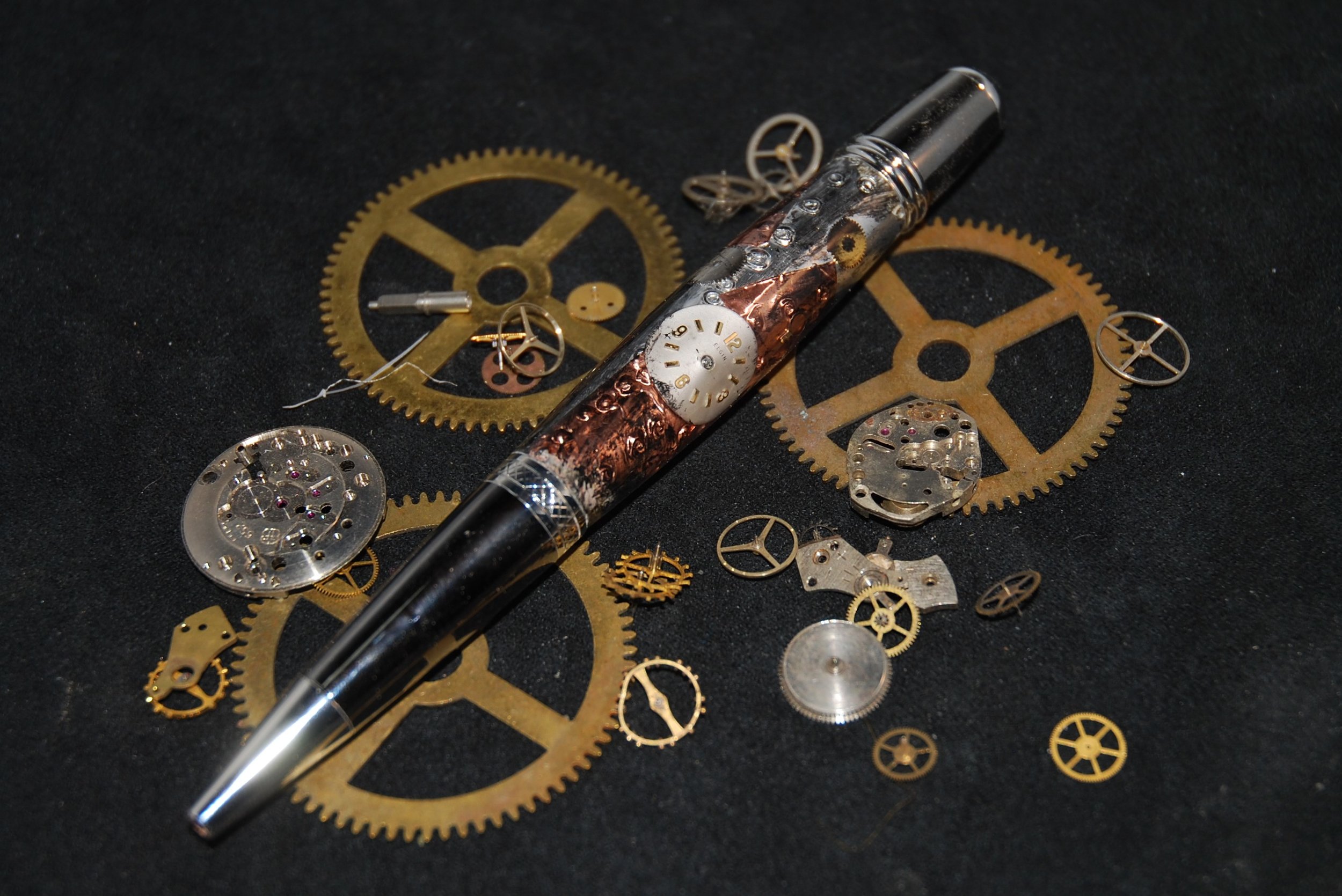 Steampunk Manhattan Pen with Clock Face - 2.jpg