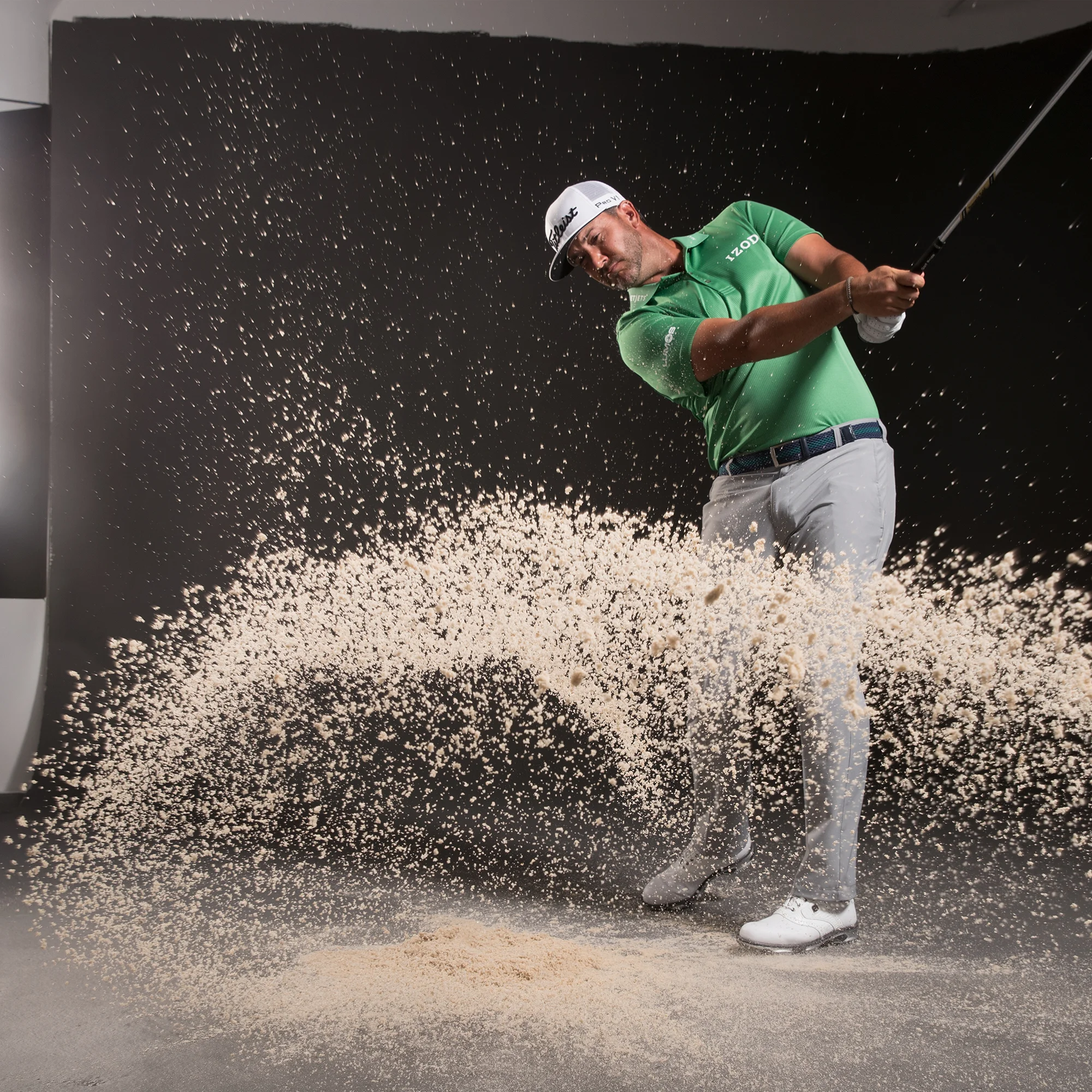 IZOD_M_GOLF_BEF_sRGB_REZDWN.jpg