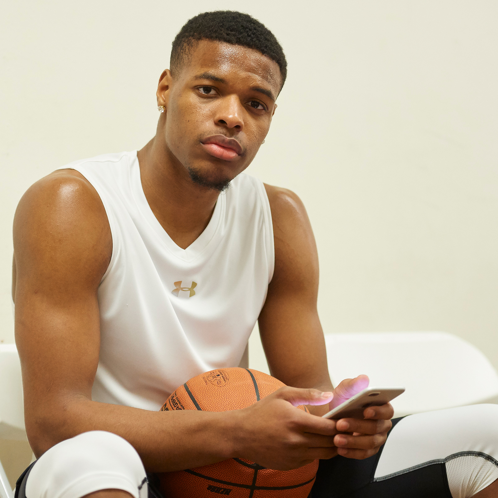 DennisSmithJr_BEF_sRGB.jpg