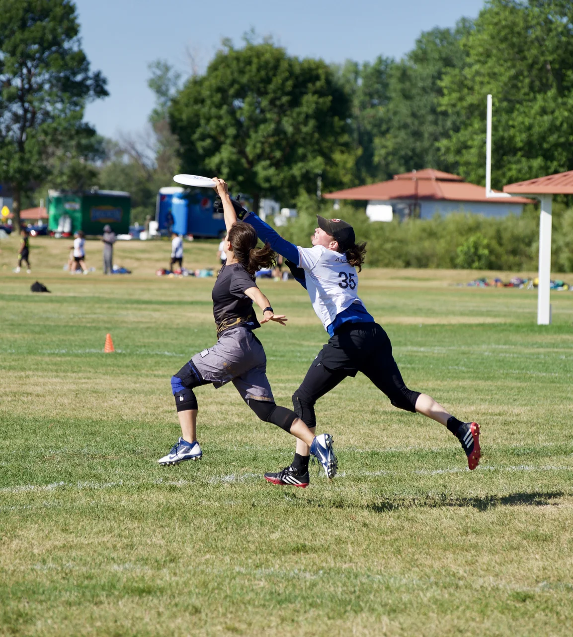 Photo Title.
National Sports Center. Blaine, Minnesota.
August 2017.
© William D. Walker
Madison Heist vs. Iceni (London) at the U.S. Open tournament.