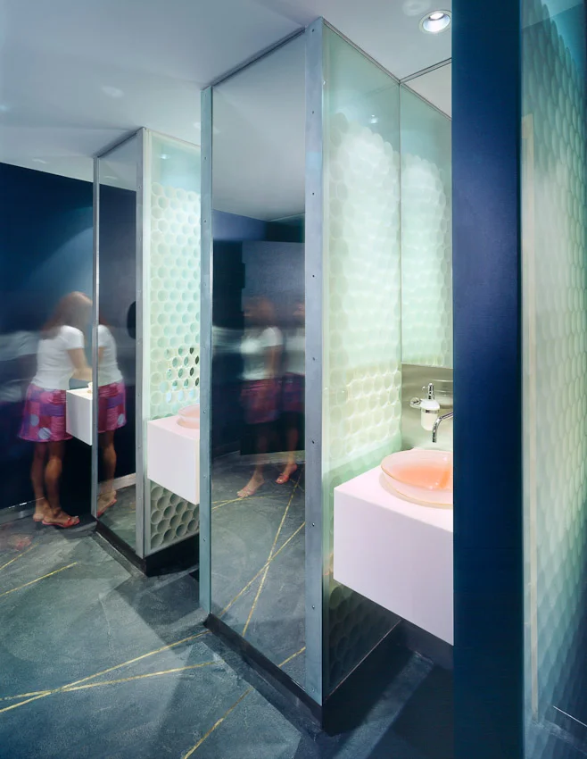 Project: 33 Restaurant Location: Boston, MA Designed by: 360 | ThreeSixty Architecture
