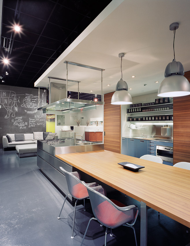  Project:&nbsp; Arclinea Showroom  Location:  Boston, MA  Designed by:  Arclinea     