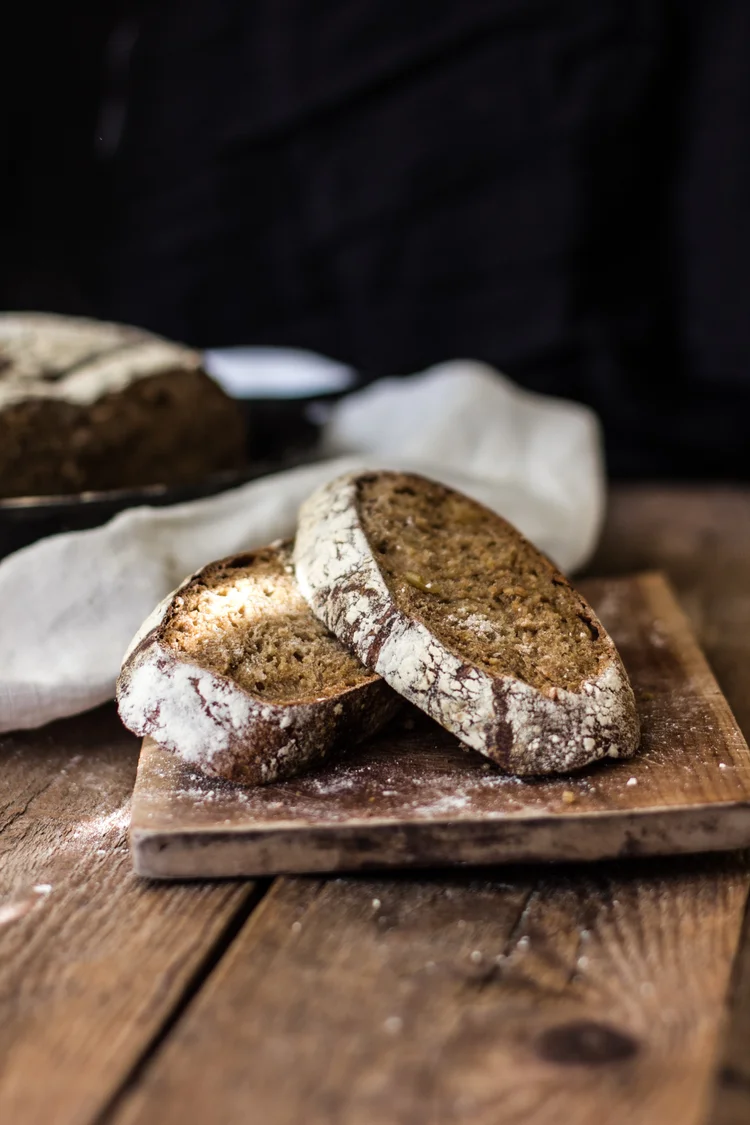 Steel Cut Oat, Apple, & Molasses Loaf