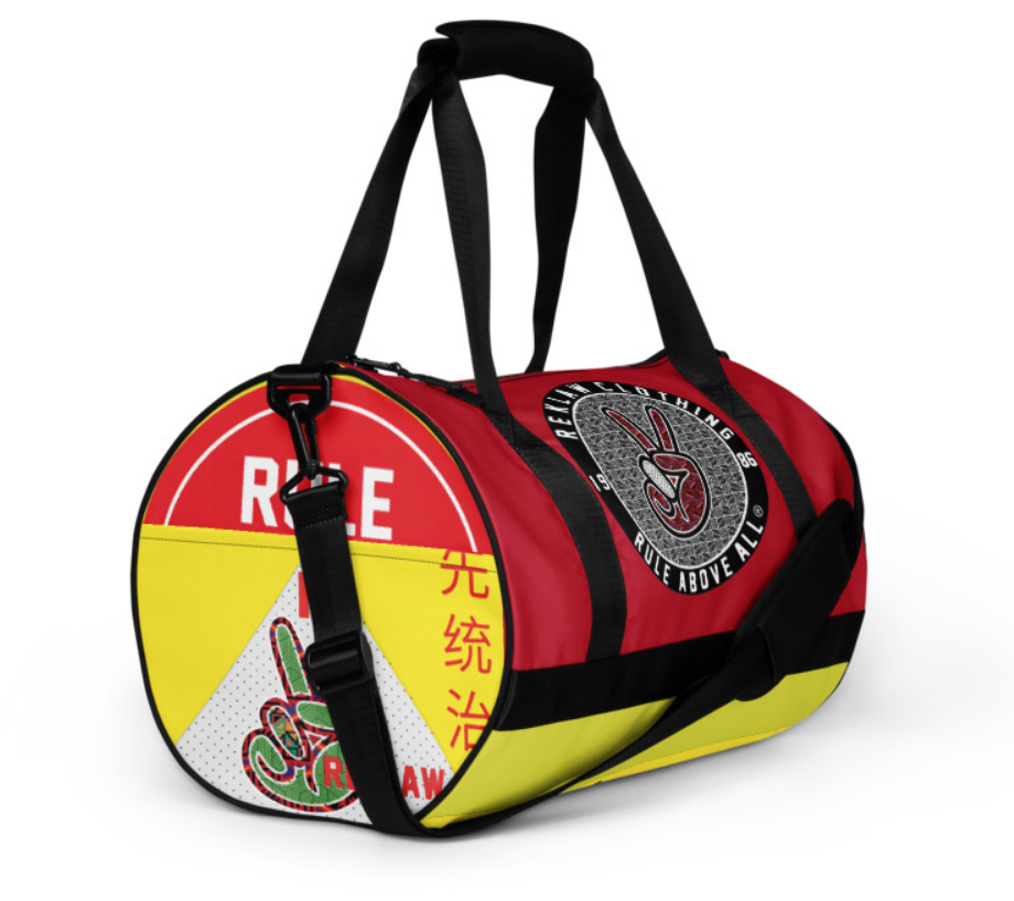 REKLAW CLOTHING.SS22.TRAVELDUFFLE.MOCK.LEFTVIEW.png