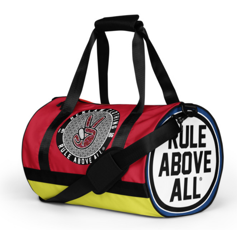 REKLAW CLOTHING.SS22.TRAVELDUFFLE.MOCK.FRONTVIEW.png