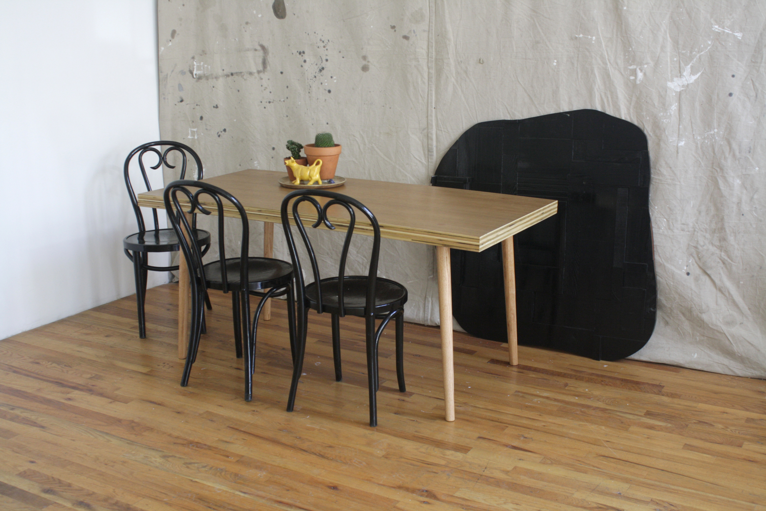 Zuckerman Dining Table_Setup 1.jpg