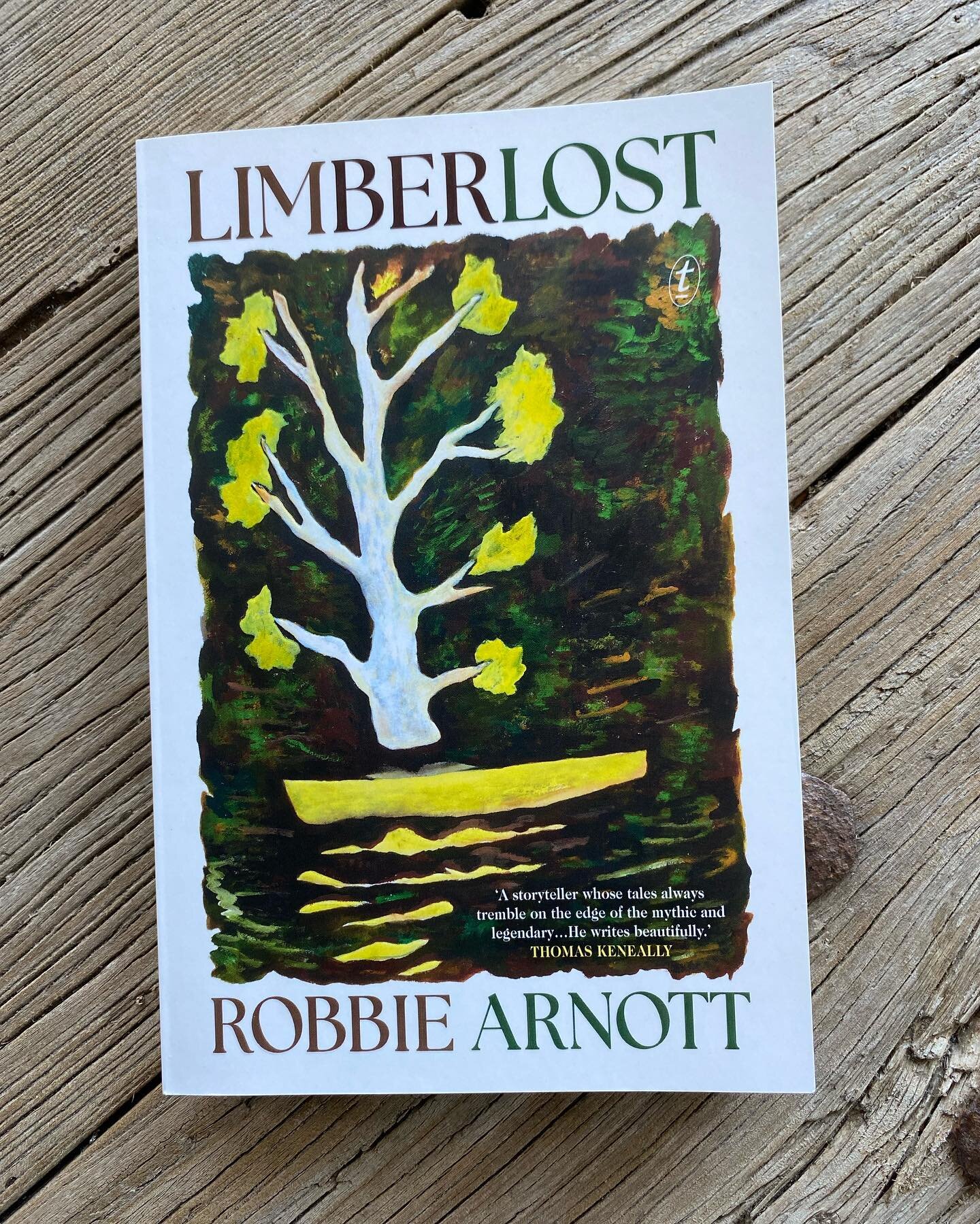 I loved this coming-of-age story by @robbie_gc_arnott. Told from the viewpoint of 15-year-old Ned, a somewhat solitary lad, growing up during the uncertainties, loss and trauma of the Second World War. He lives on an orchid in Tasmania with his fathe