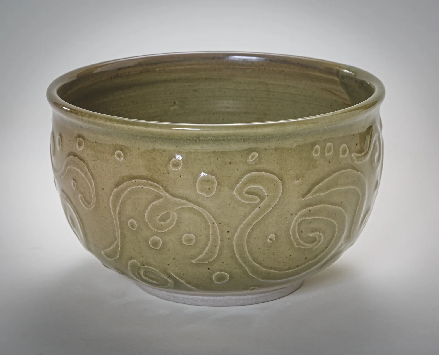  Medium “Squiggle” Bowl (5/5”x5.5”x7.5”): Iron Green Celadon on Bmix-(Reverse) 