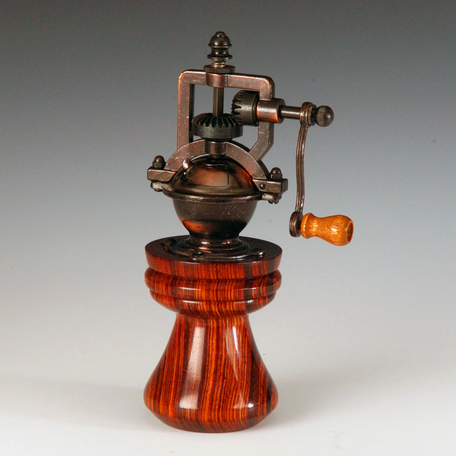 Cocobolo Grinder