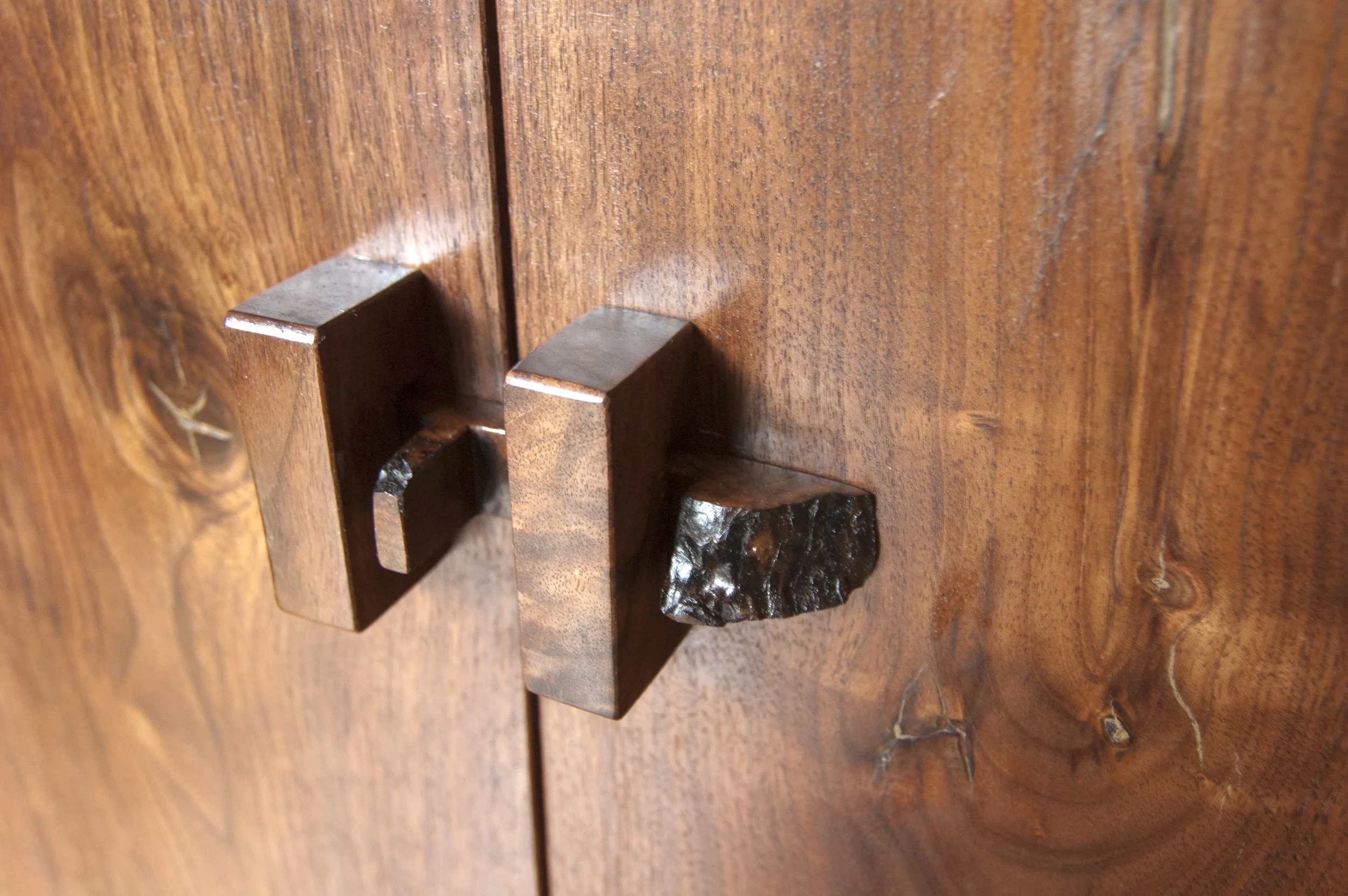 Cabinet, Walnut, 36 x 22 x 24"