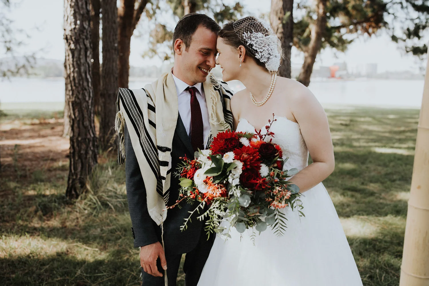 small-intimate-canberra-wedding_051(0478).jpg