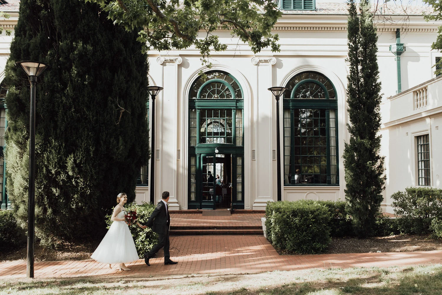 small-intimate-canberra-wedding_077(1374).jpg