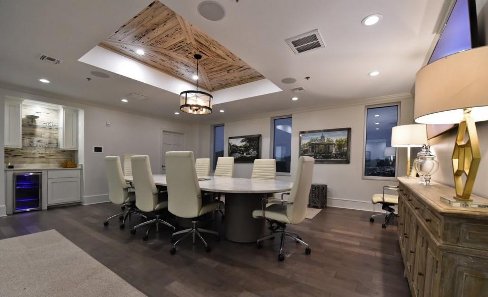 Luxury Conference Room