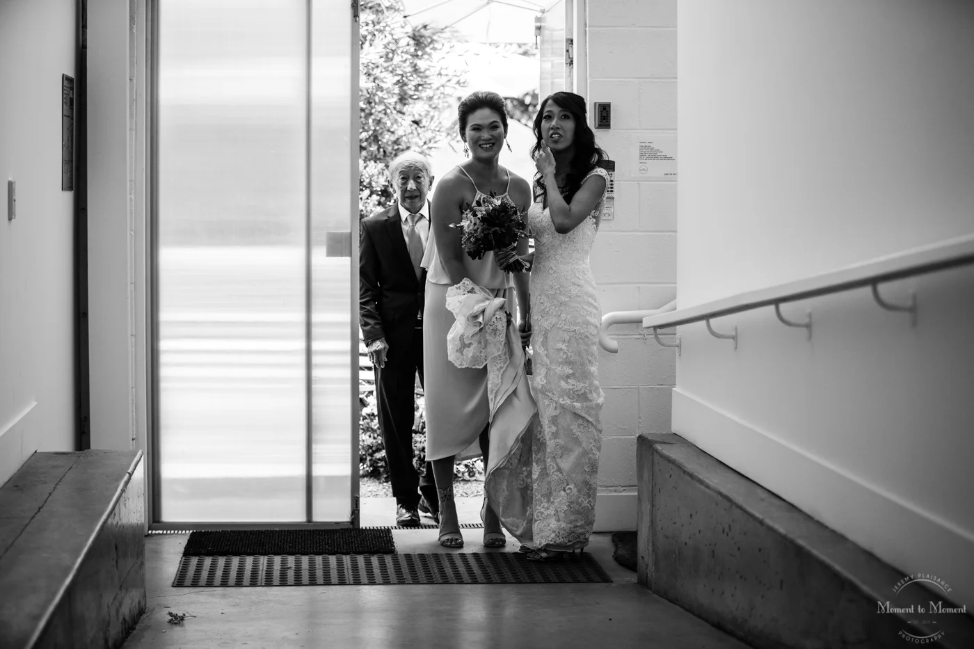 MomentToMomentPhotographyTina&Jason-16.jpg