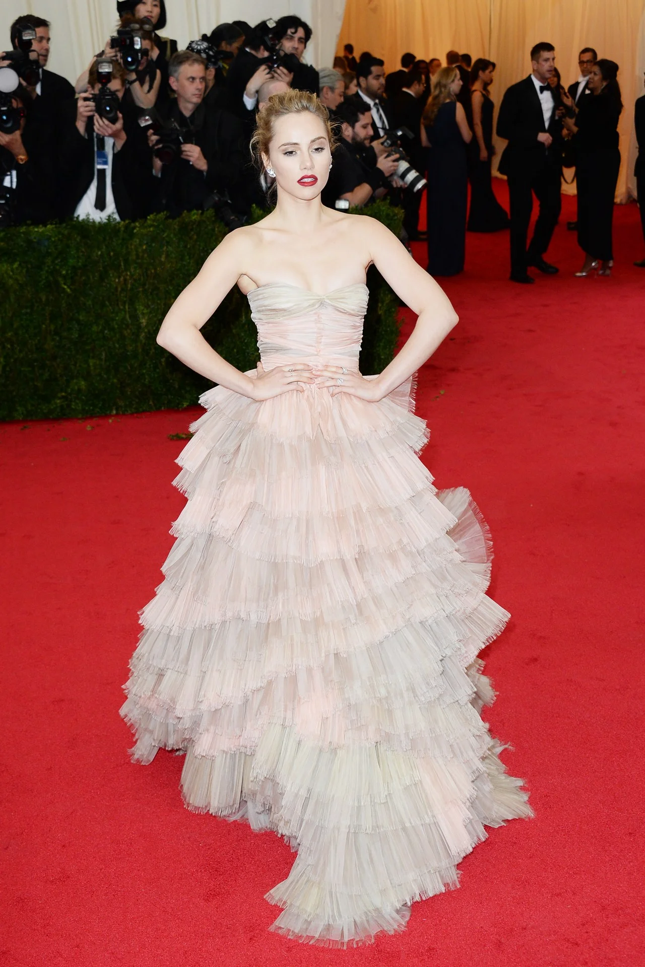 Suki Waterhouse in a custom-made gown by Burberry.