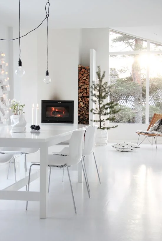 white012.jpg