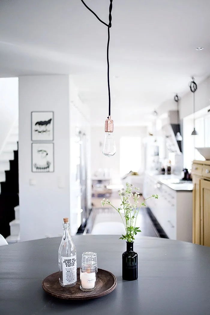 white008.jpg