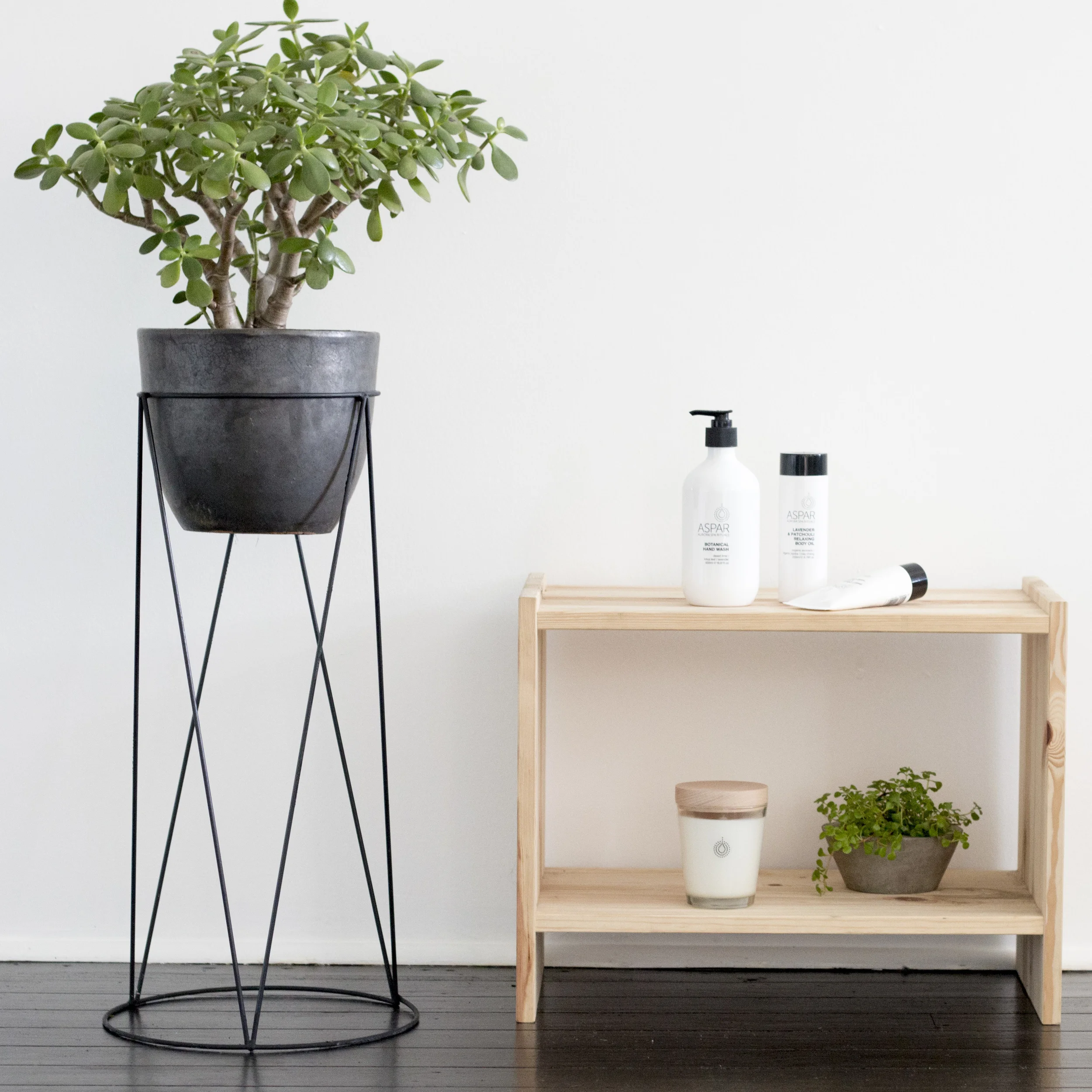 Product Photography & Styling Skincare & Candle - Aurora Spa