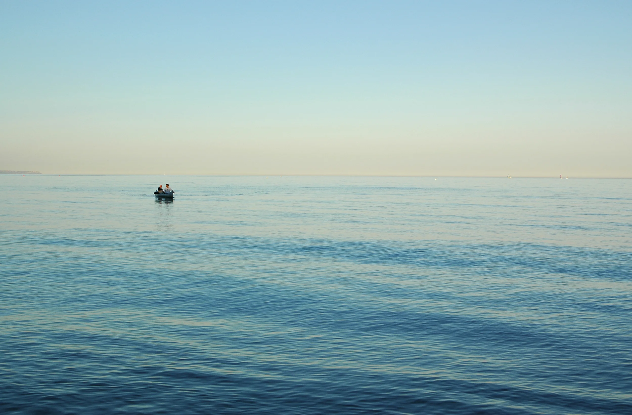 two men in a boat 2058.jpg