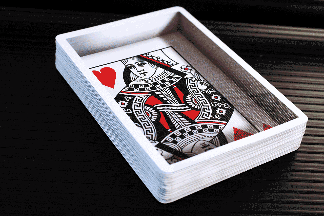 thumbnail image 2 of Visualies Gaff System Magic Trick - Card Magic Gimmicks With Online Instructions By Mechanic Industries 2 of 11