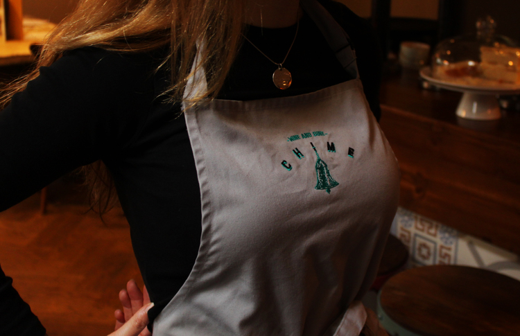 apron.jpeg
