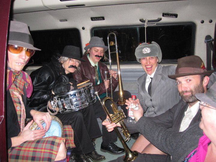 Partying in the Eurovan with the Oxygen Orkestar