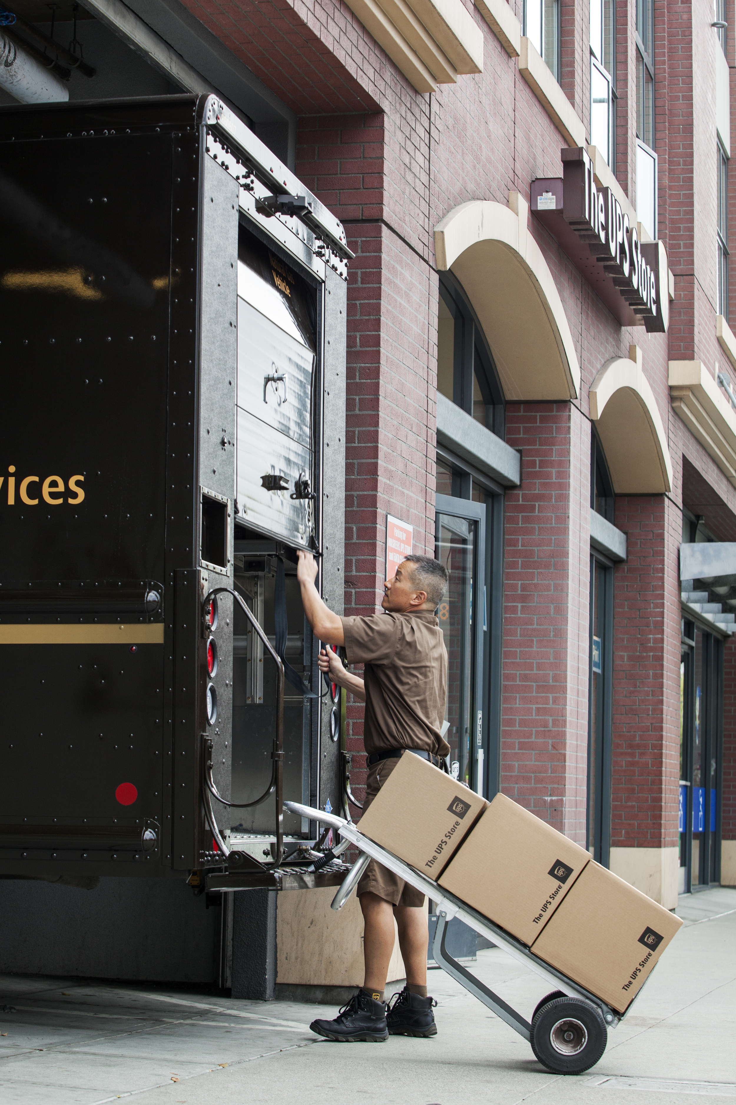 The UPS Store, San Francisco