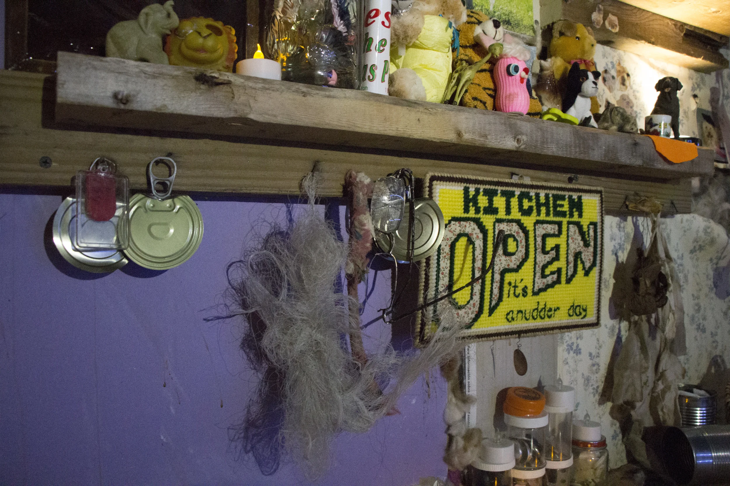 Go Home (The Front Room Detail)