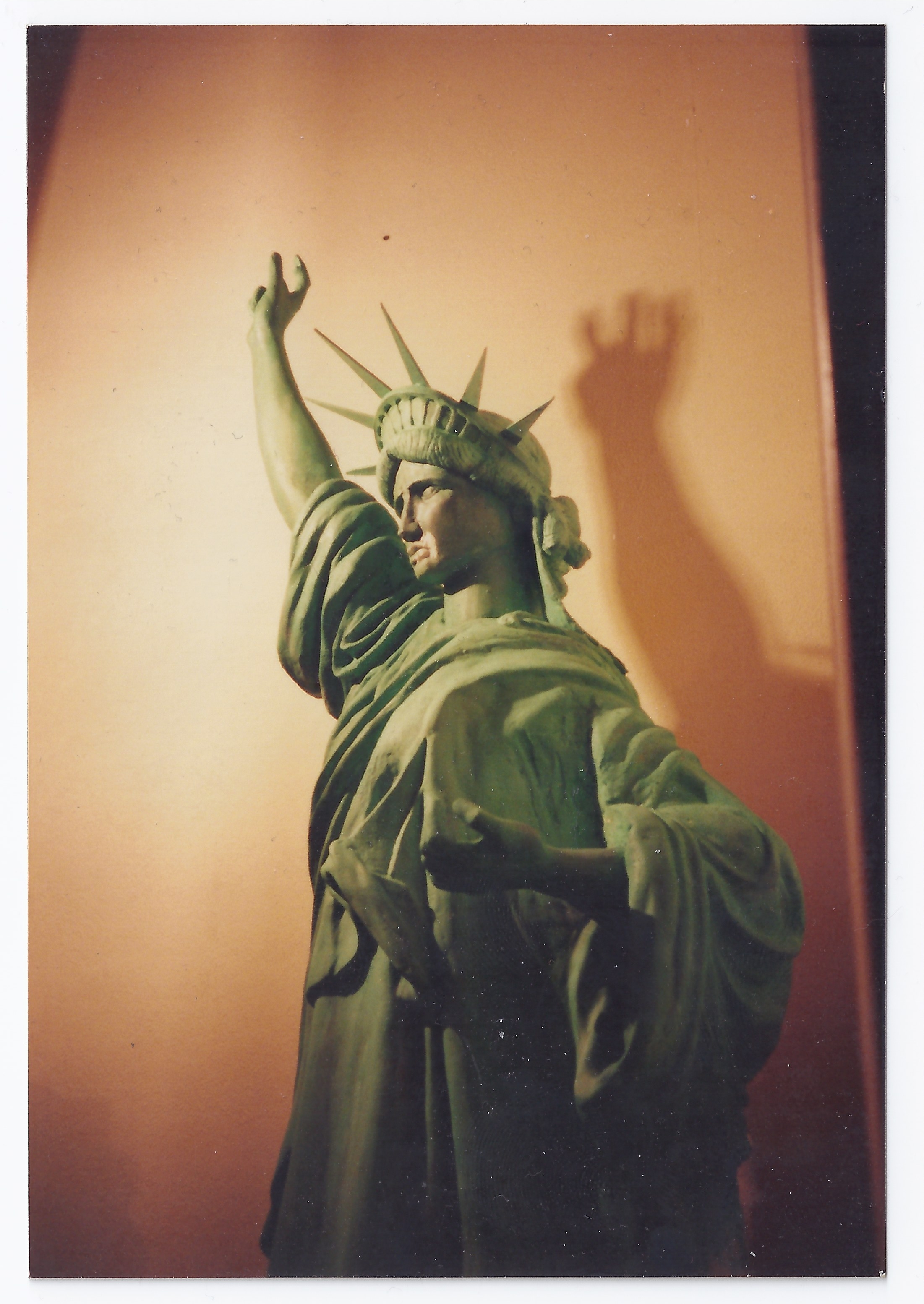 SCULPTURE STATUE LIBERTE CLIENT : BANQUE