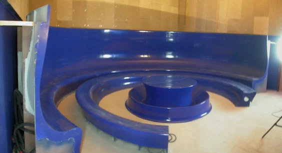 MOBILIER POLYESTER.JPG