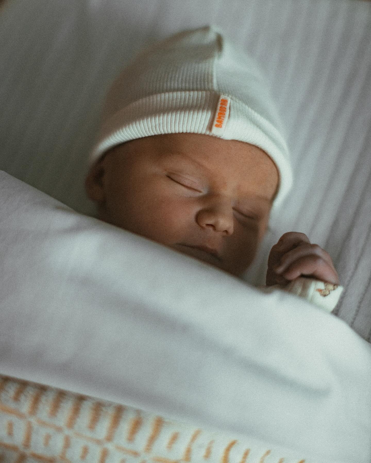 Welcome Riley Graham van der Wens 👶🍼
⠀⠀⠀⠀⠀⠀⠀⠀⠀
We are very proud to tell you that our son, Riley Graham van der Wens, was born on Saturday, April 20, 2024.
⠀⠀⠀⠀⠀⠀⠀⠀⠀
Riley is a strong, healthy boy with a wonderful future ahead of him! He can do, be