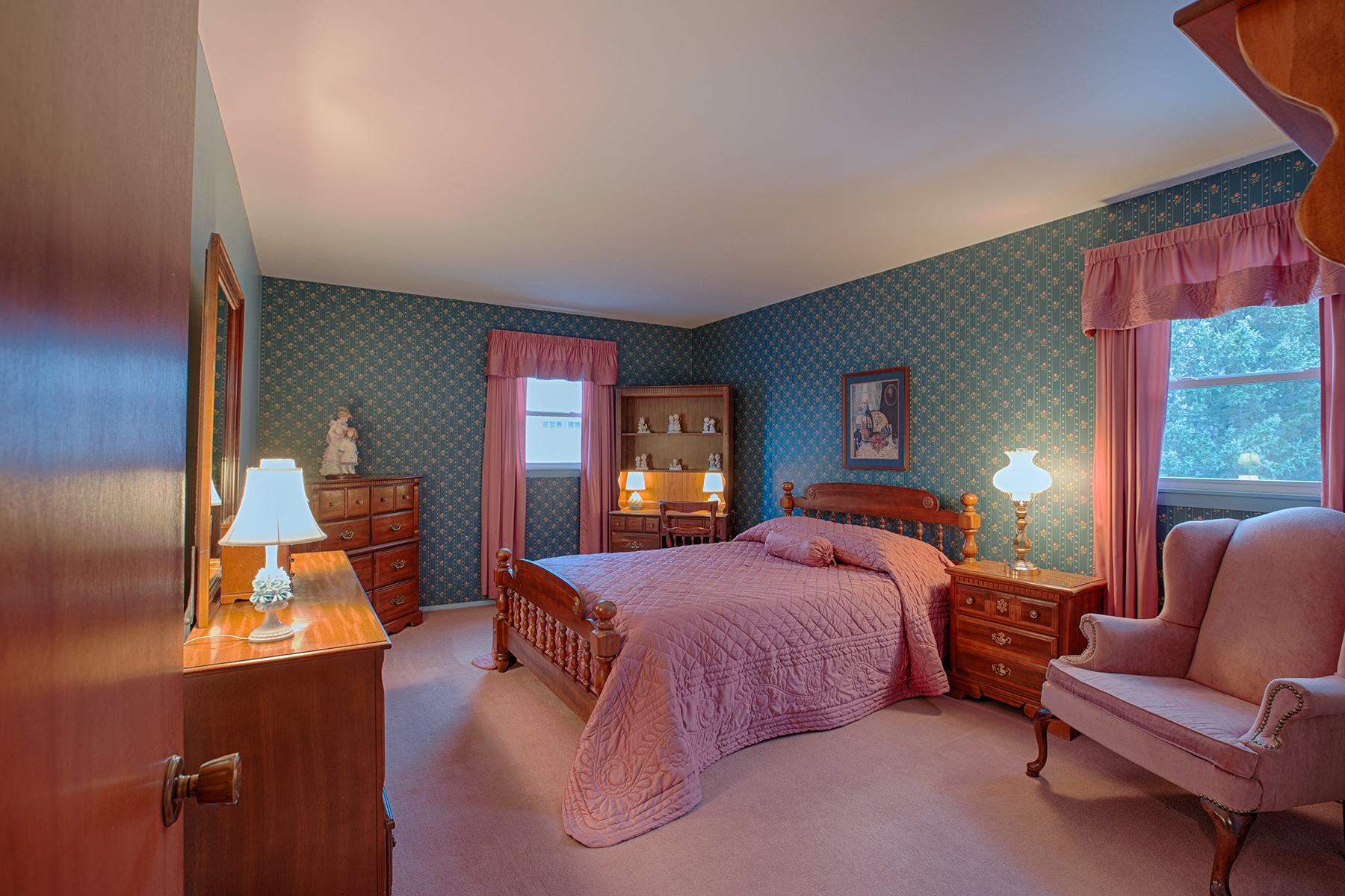 005 EAP Maria Barr 10 Lexington Rd Saratoga Springs crest 16.jpg