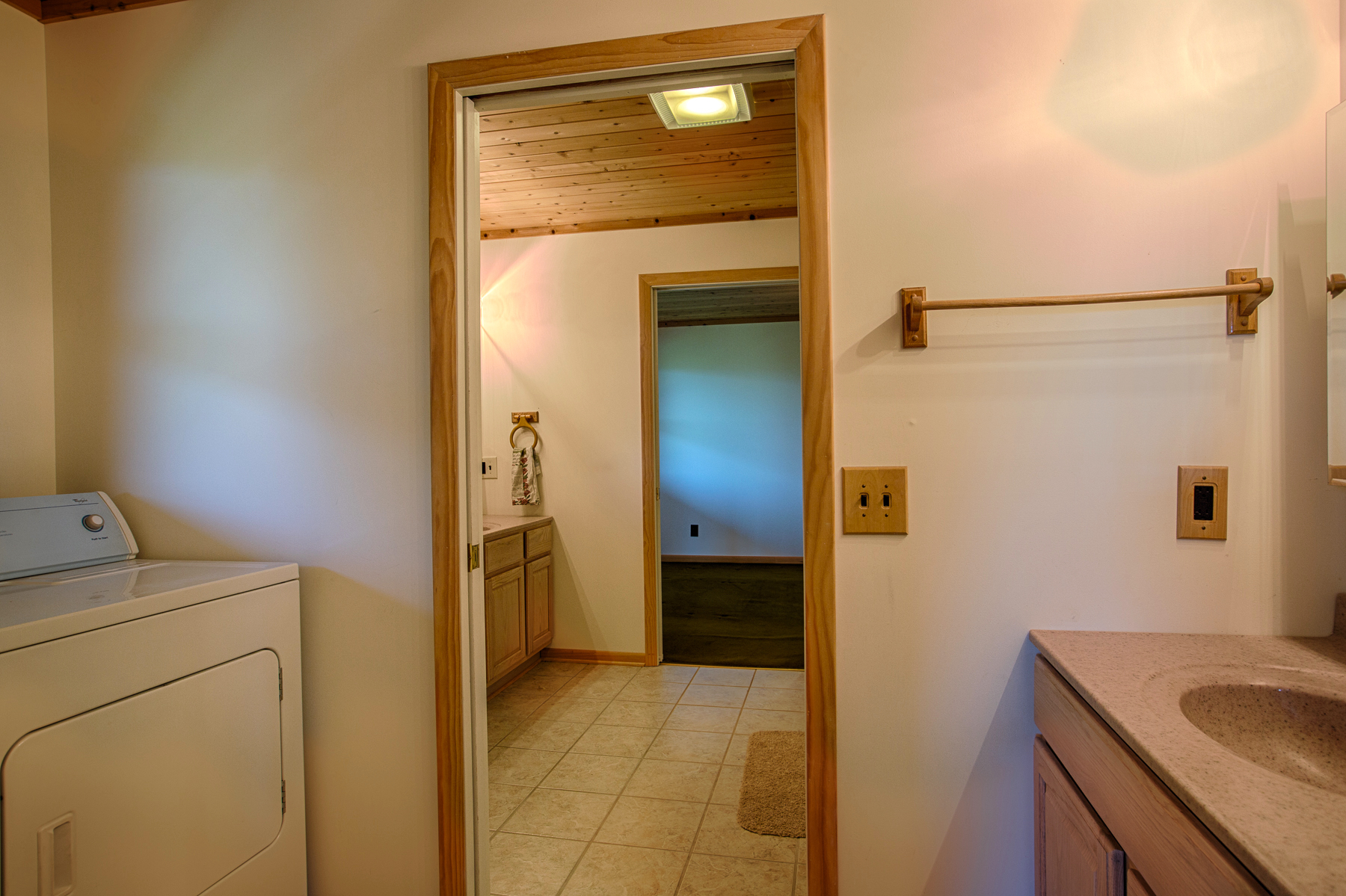 017-341 Carrera Ln-12.jpg