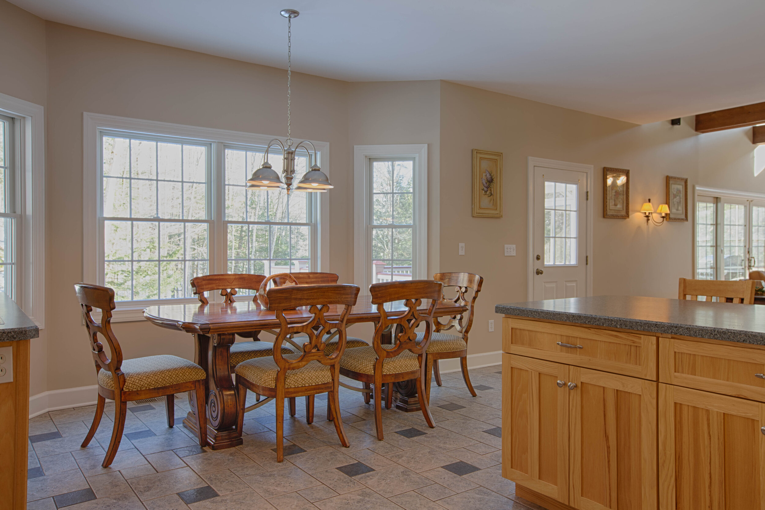  Kitchen view of the dining room table in the breakfast nook area. 