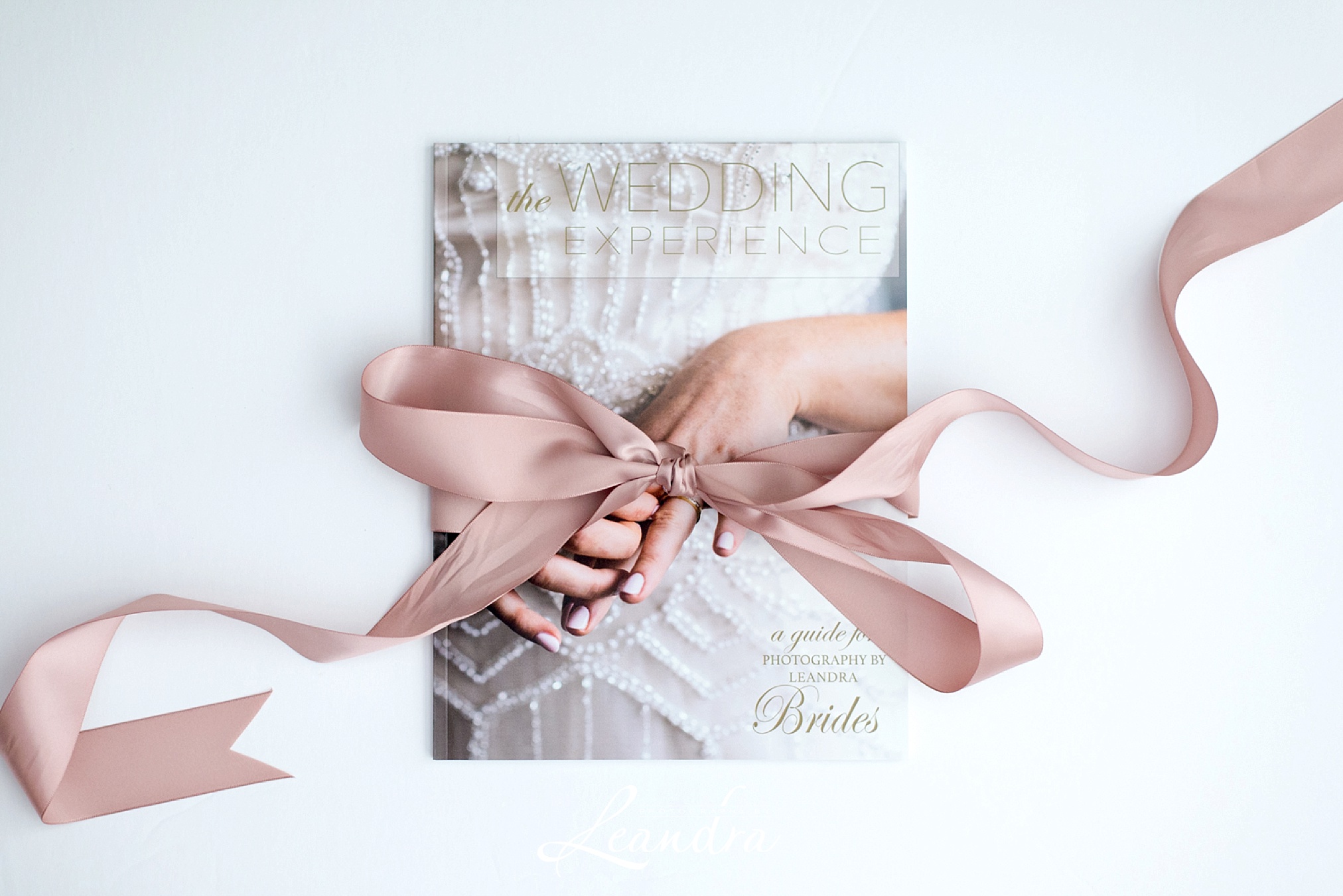 PhotographybyLeandra.BridalGuide_0344.jpg