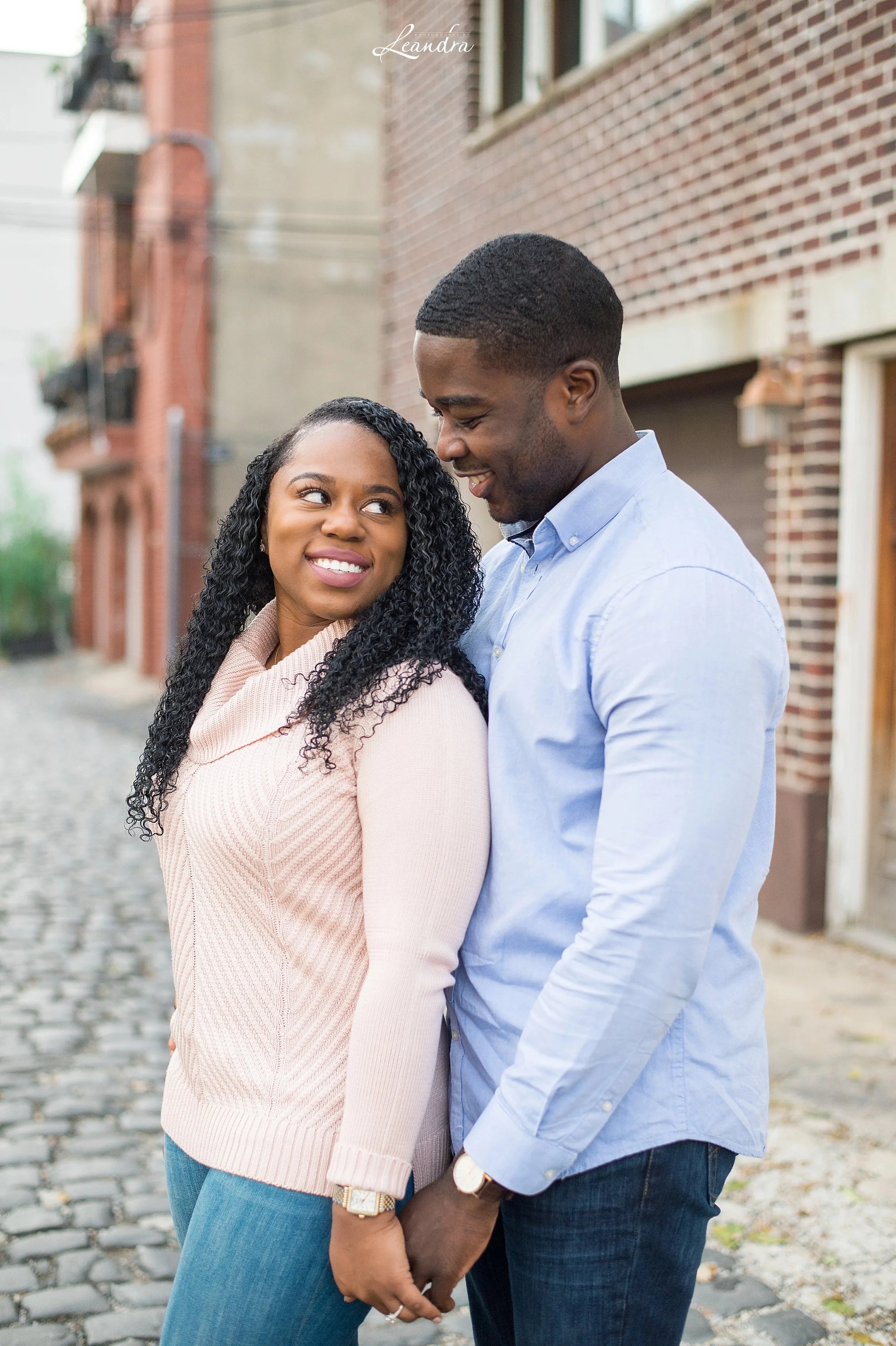 CoupleinLoveHoboken_0184.jpg