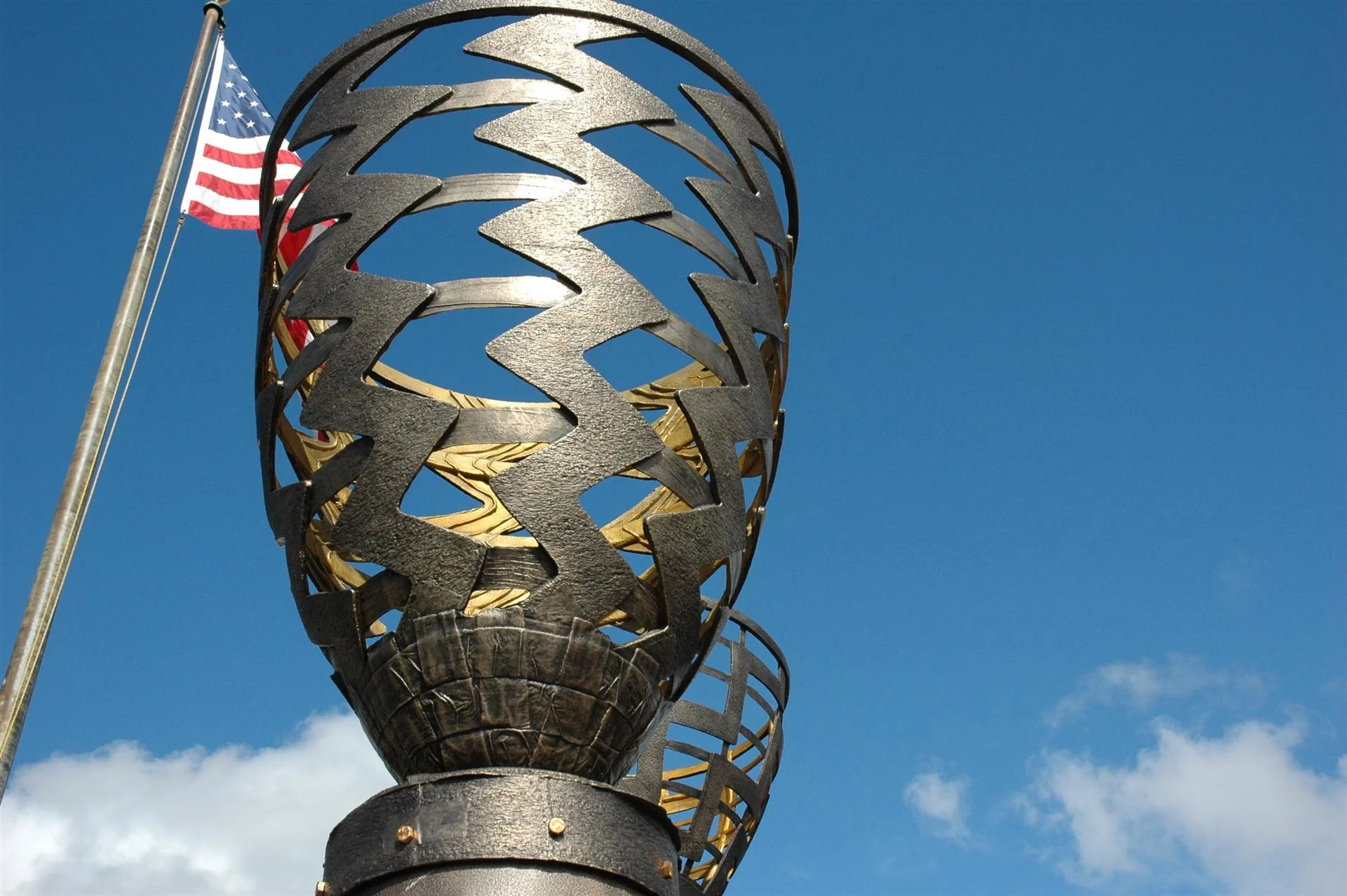 Blue Sky Basket "Bullet"