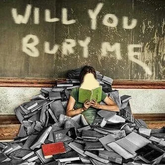Full Length: 2W, 2M: An intimate portrait of a suburban family coming to terms with the extremity of their repressive co-existence. On Christmas.Semi-finalist for the 2020 Bay Area Playwrights Festival.