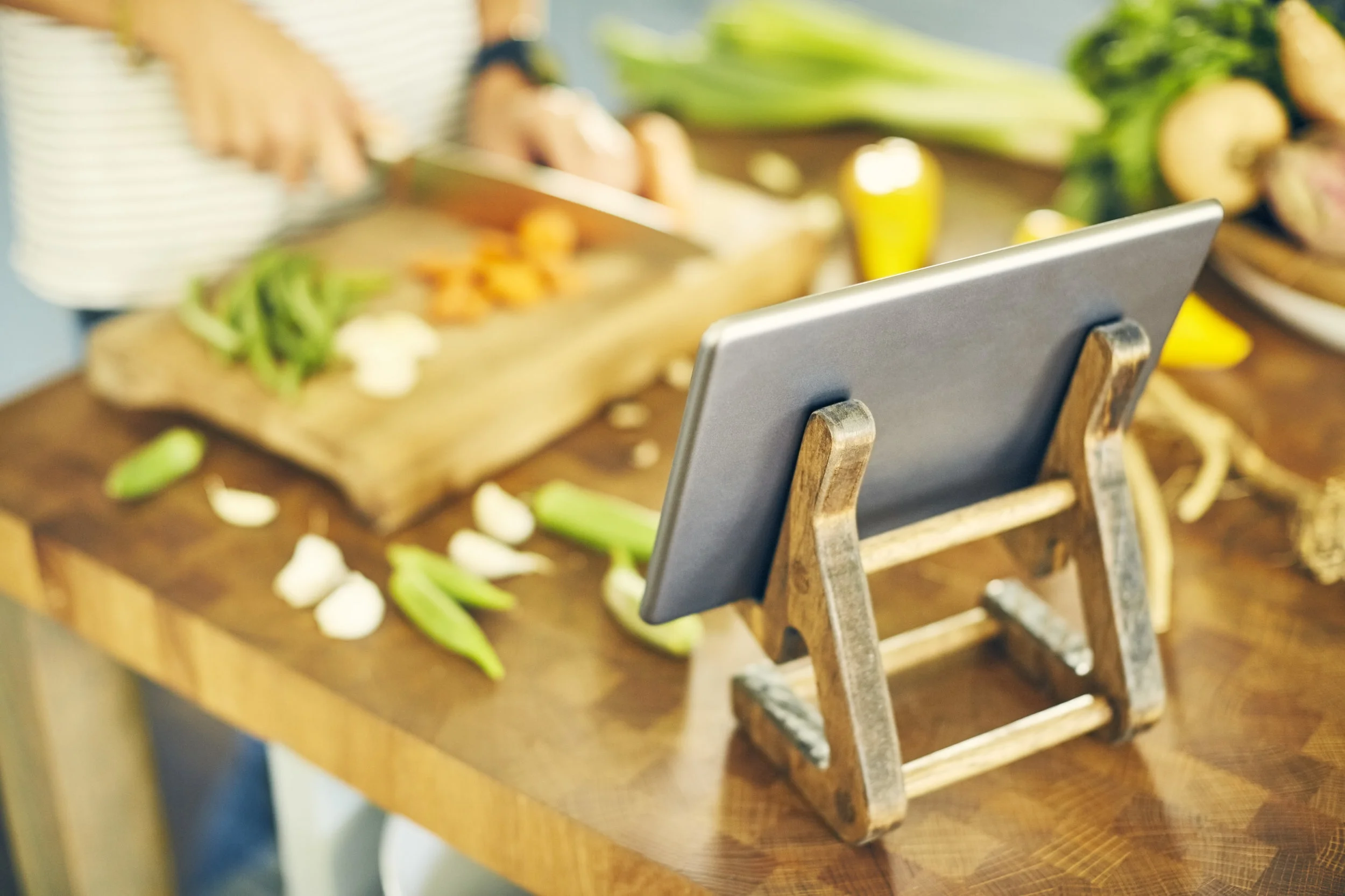 Cooking with iPad.jpg