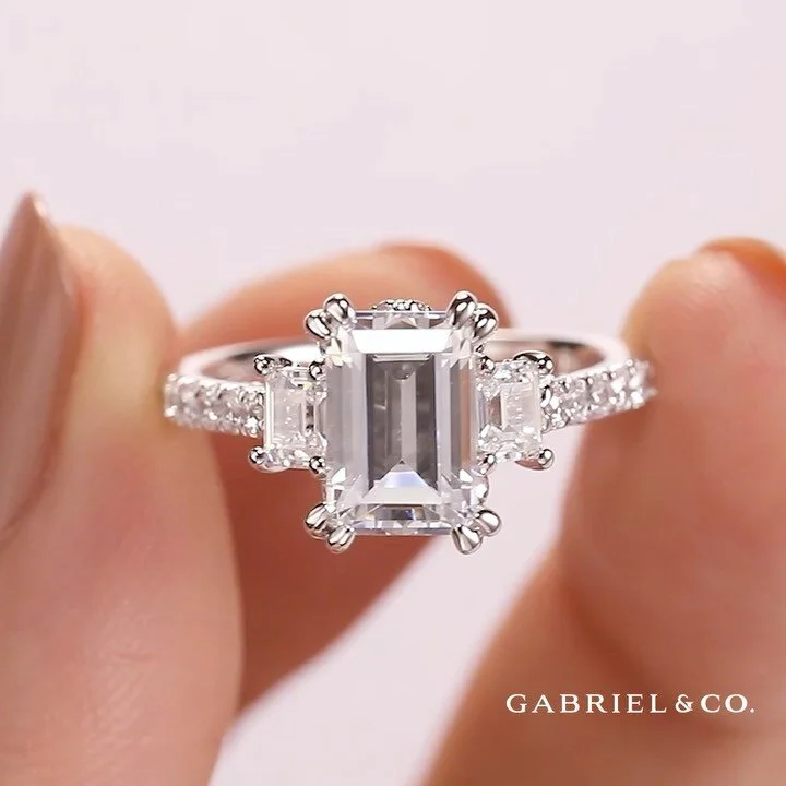 Fort Collins Jewelry Store Ring Designers & Repair Services